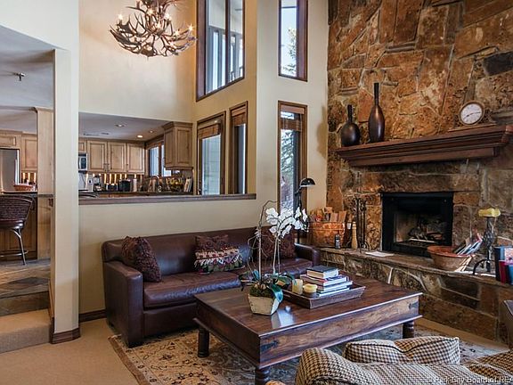 3rd image of 1436 Deer Valley Dr N #10