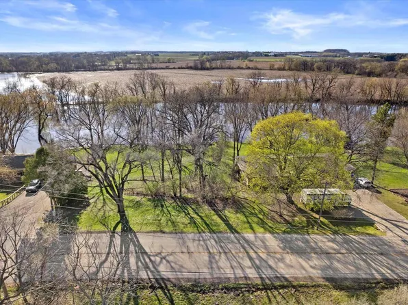 1734 Jefferson Road, Watertown, WI 53094