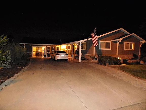 3rd image of 1639 Clovis Ave
