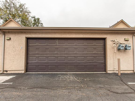 5th image of 20126 Runnymede St Unit 24