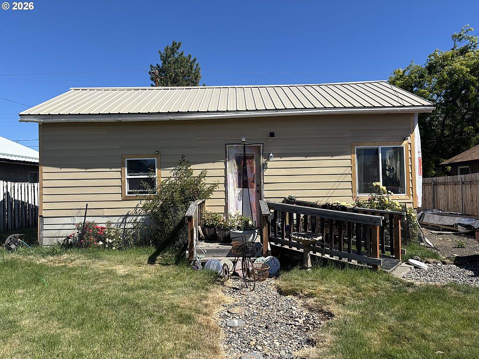 1st image of 417 W Burgen St