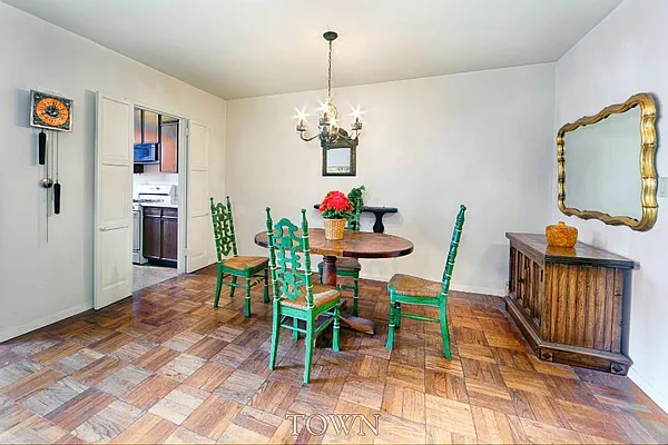 Sold by Town Residential | media 13