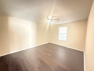 1609 Summerwoods Cir — Photo 4