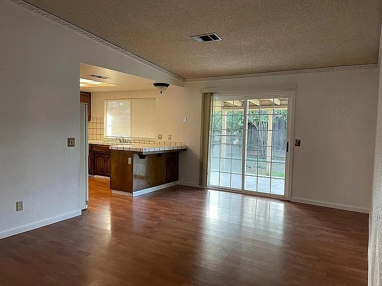 2nd image of 34533 Sundance Dr