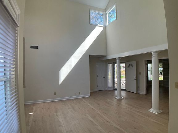 5th image of 116 Kirkwood Dr