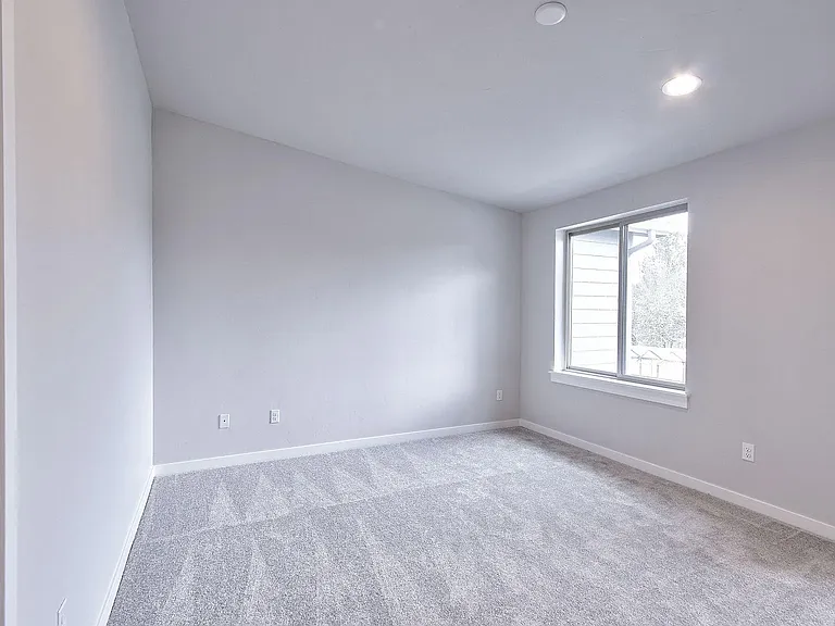 5623 SE 80th Ave — Photo 19