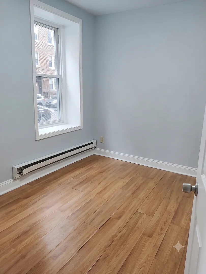 53 West Logan St. — Photo 3
