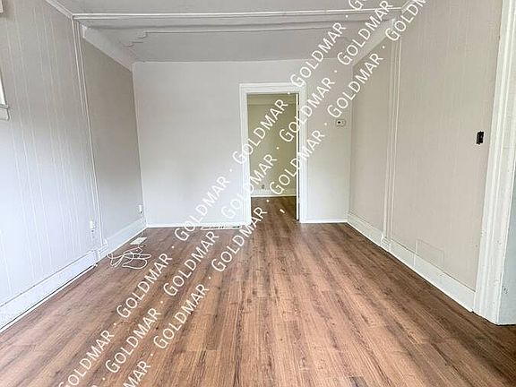 2nd image of 705 Moy Ave