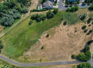 345 Clinton St, Ashland, OR 97520