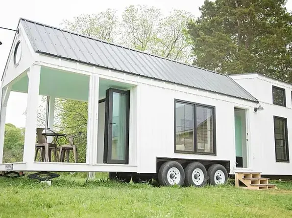 491 Troublesome Rd, Reidsville, NC 27320