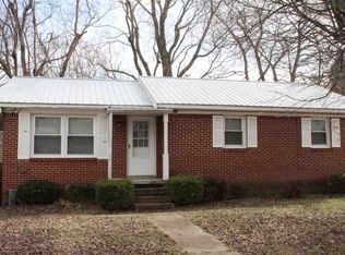 5114 Peachtree Dr, Milan, TN 38358