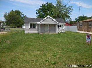 1129 Court St, Galesburg, IL 61401