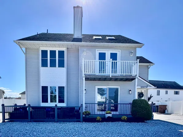 1 Lighthouse Cv #A, Brigantine, NJ 08203