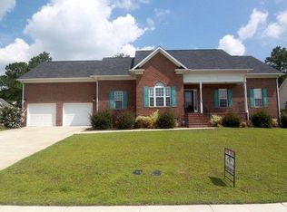 5320 Spreading Branch Rd, Hope Mills, NC 28348