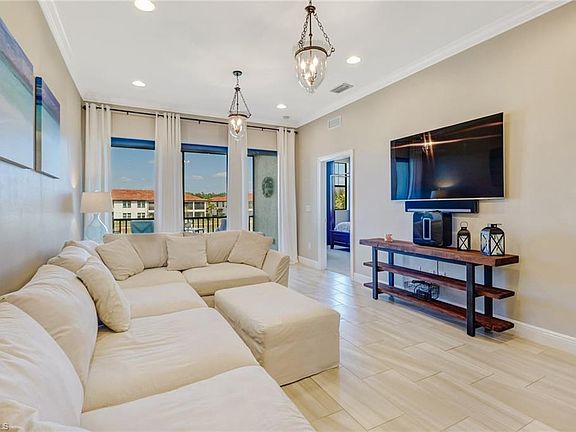 4th image of 15102 Palmer Lake Cir Unit 205