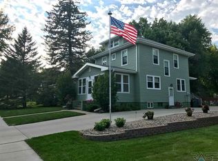 101 E Barck Ave, Luverne, MN 56156