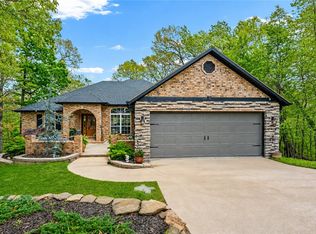 5 Lacock Ln, Bella Vista, AR 72714