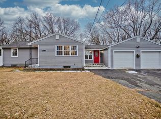 42 Simone Rd, Chicopee, MA 01013