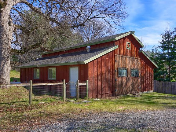 3rd image of 31729 Cherokee Rd