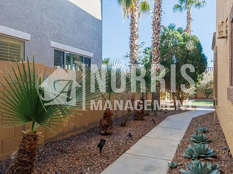 311 W Blue Lagoon Dr — Photo 70