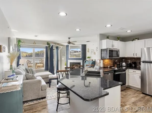 549 Park Place Dr #3B, Kaiser, MO 65047