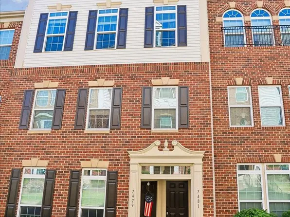 7481 Brunson Cir, Gainesville, VA 20155