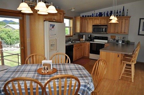 4th image of 3880 Kismet Dr