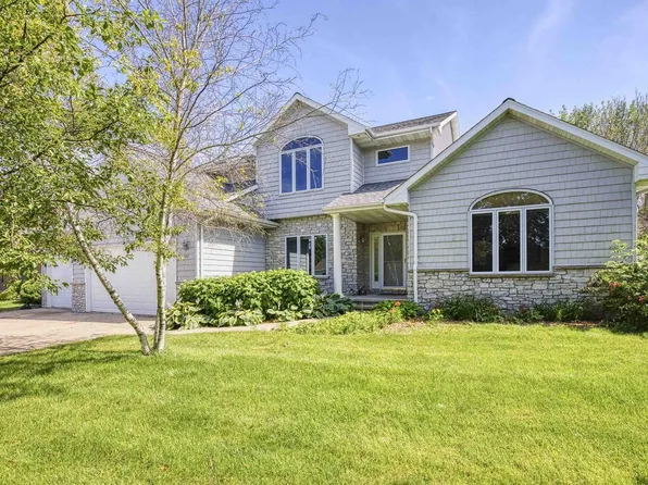1367 W STARVIEW DRIVE, Appleton, WI 54913