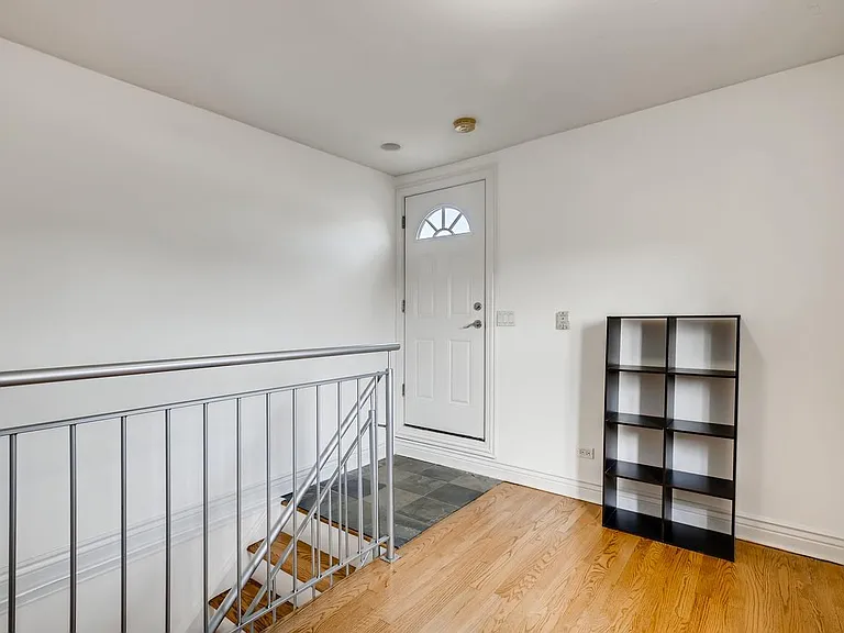 2428 W Augusta Blvd #3 — Photo 10