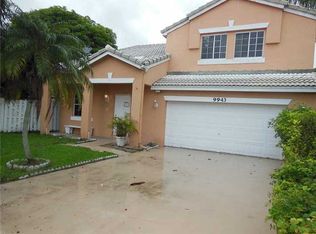 9943 SW 156th Ct, Miami, FL 33196