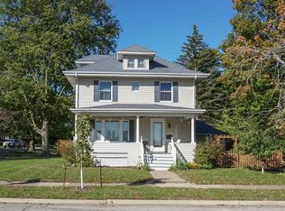 721 Tremont St, Cedar Falls, IA 50613
