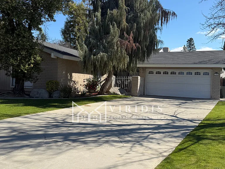 1304 La Puente Dr — Photo 19