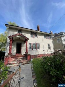 42-44 Leslie St, Newark, NJ, 07108