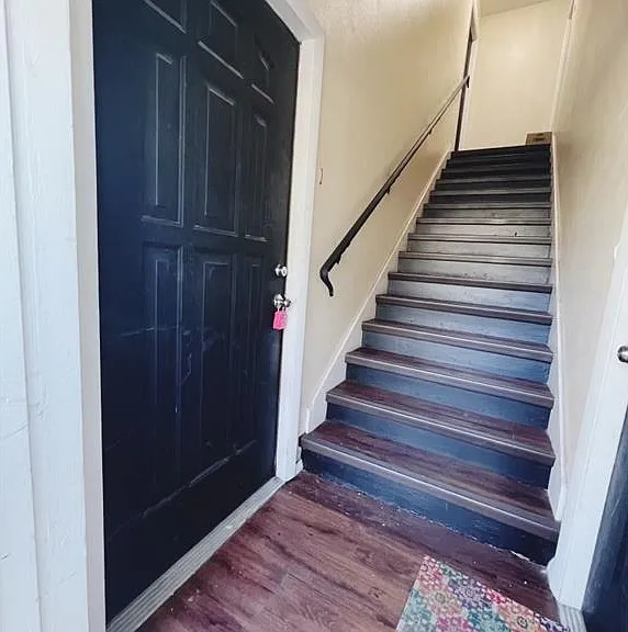 515 S Hyer Ave #1 — Photo 3