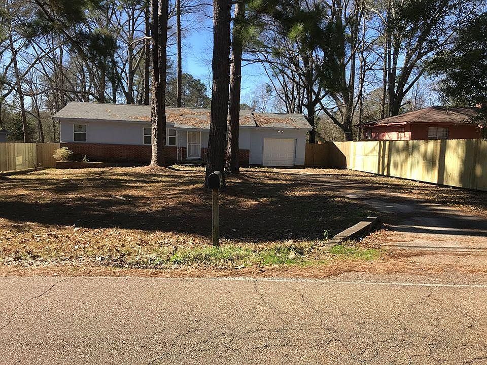 3417 Meadow Lane - Jackson, MS 39212