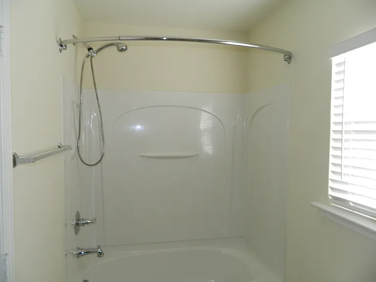 1027 Remington Oaks Cir — Photo 11