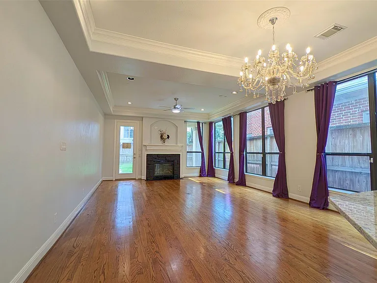 1307 Riverine Ct — Photo 9