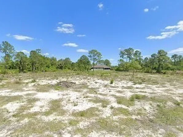 1202 Acacia Ave, Lehigh Acres, FL 33972