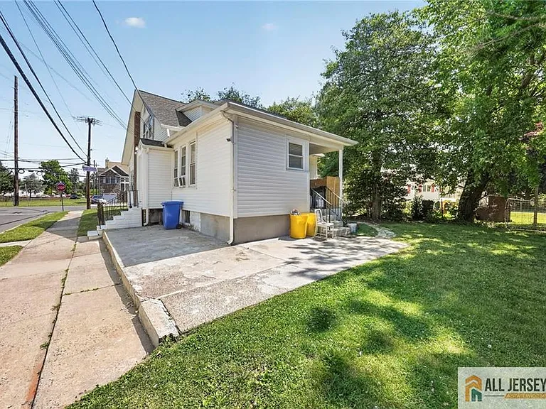 2841 Nottingham Way #2 — Photo 18
