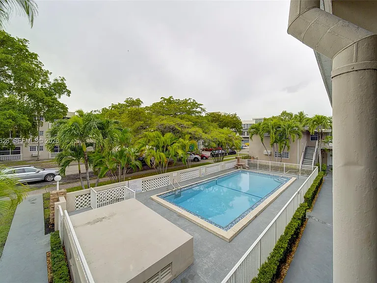 6565 Santona St #B19 — Photo 20