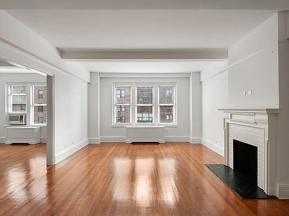 3rd image of 27 W 86th St #3B
