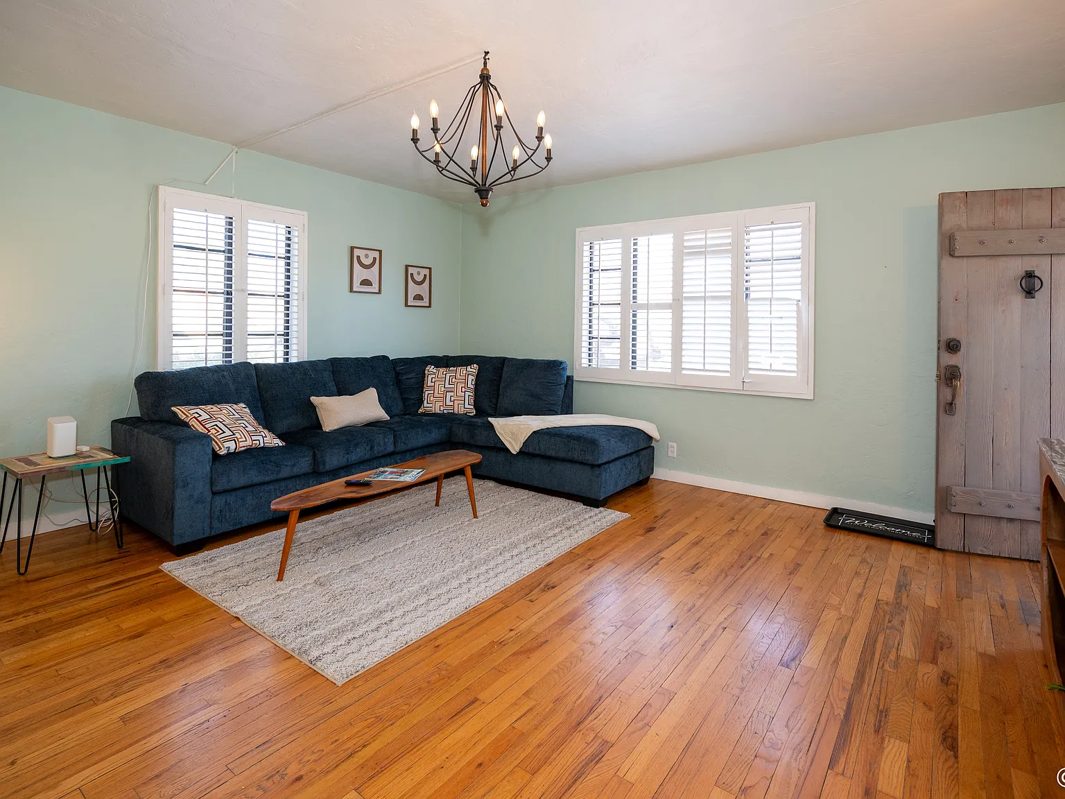 2 bed, 1033 sqft, $2,400 — Photo 4