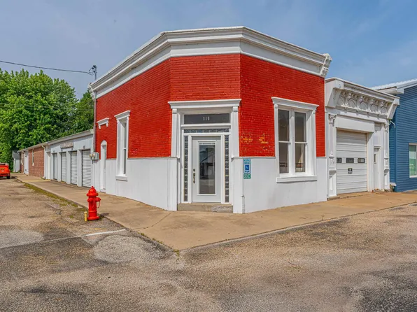 115 Lincoln St, Emden, IL 62635