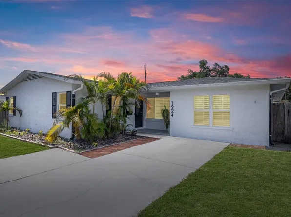 1224 80th Ave N, Saint Petersburg, FL 33702