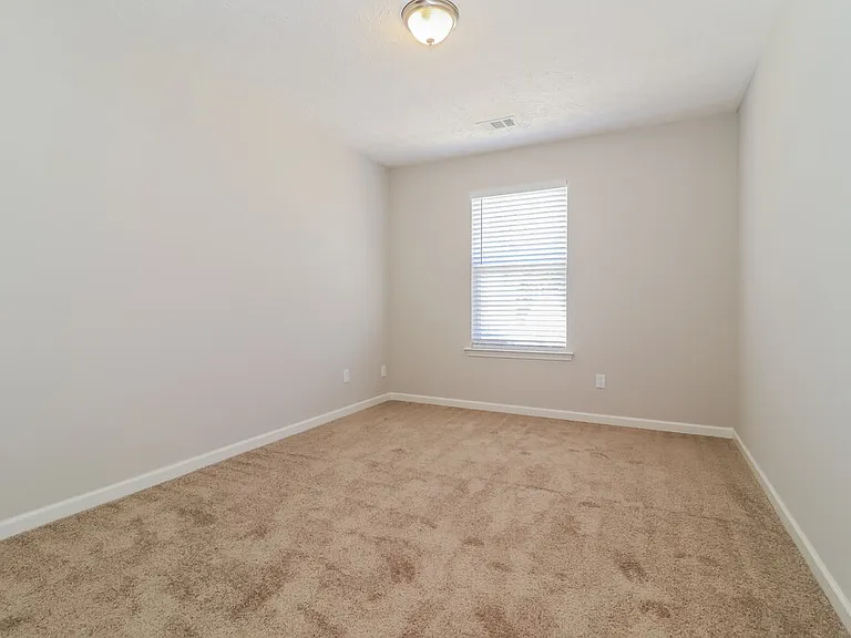 141 Oak Grove Pl — Photo 18
