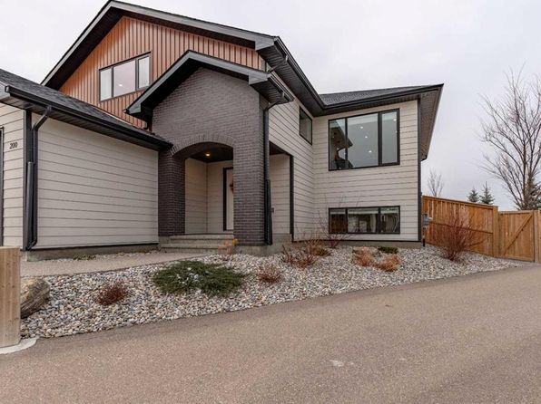 200 NE Greenwood Rd, Coalhurst, AB T0L 0V2