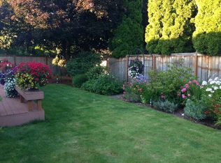 2676 Chad Dr, Eugene, OR 97408