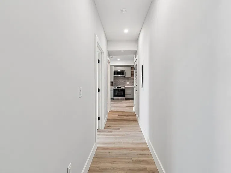 Triad Apartments: Brand New near Drexel & Penn — Photo 28