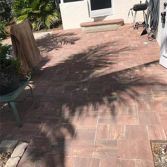 227 Lychee Rd — Photo 16