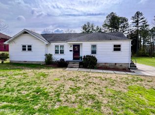 639 Robertsville Rd, Oak Ridge, TN 37830